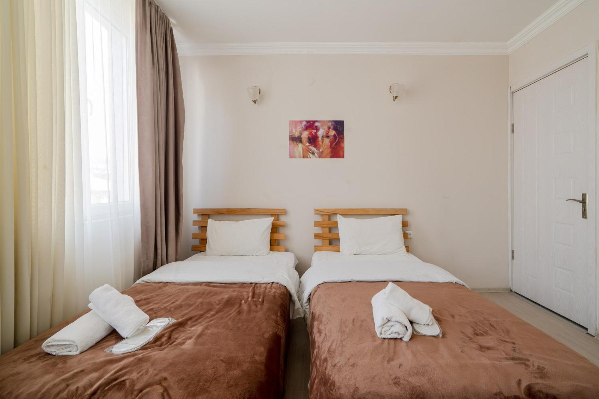Hotel Tato & Coworking Space Tbilisi Exterior photo